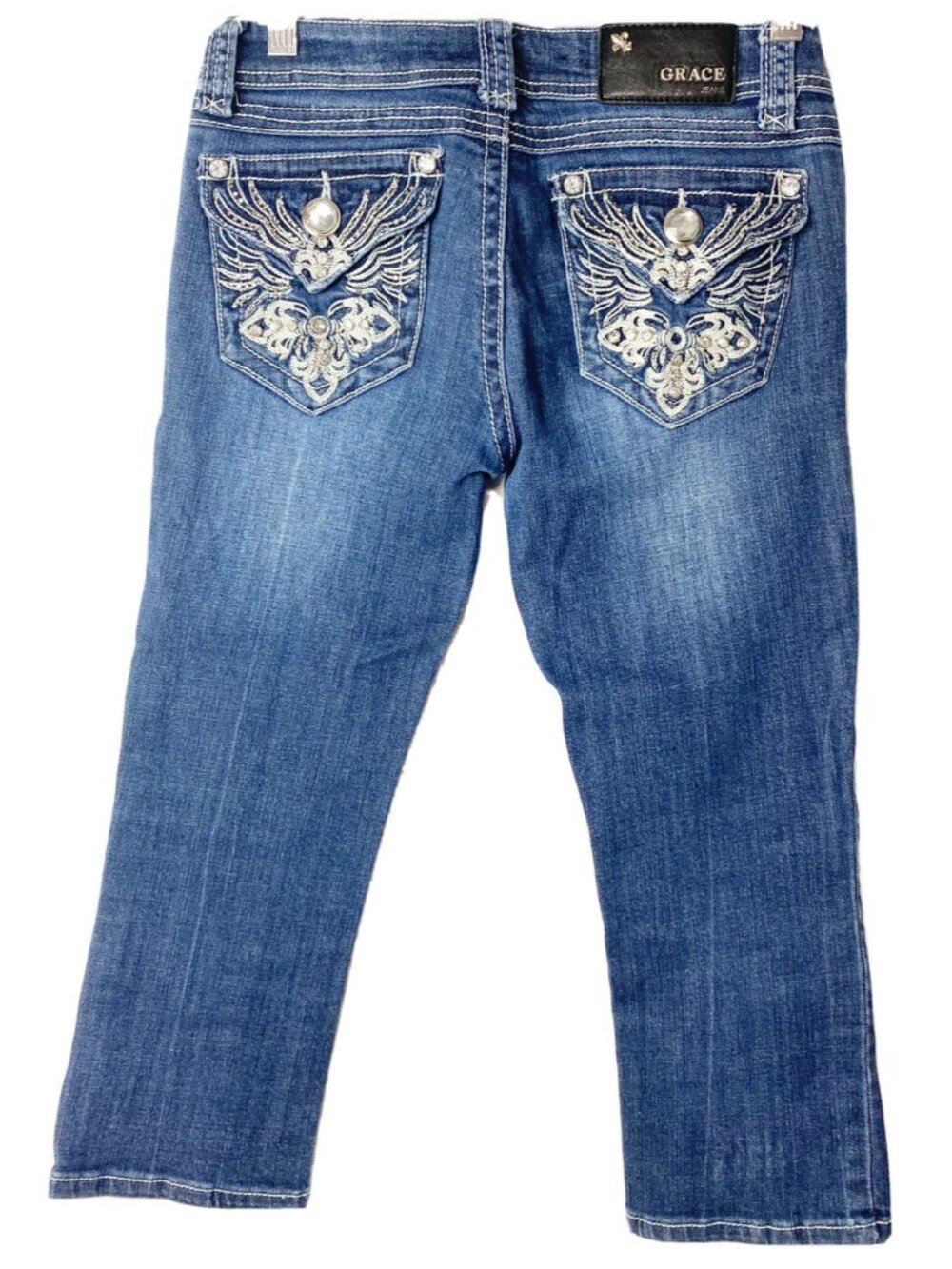 Grace in LA Size 3/25 Bling Flap Pocket Wings Capri Jeans Contrast Stitching EUC